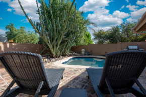 Modern 2 BR townhouse, pool under repair at the moment!